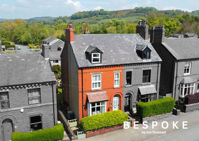 4 Bedroom Semi-Detached House For Sale In Buxton Road, Macclesfield, SK11