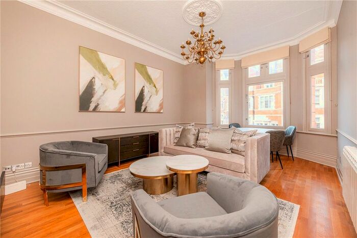 1 Bedroom Flat To Rent In Mount Street, Mayfair, London, W1K