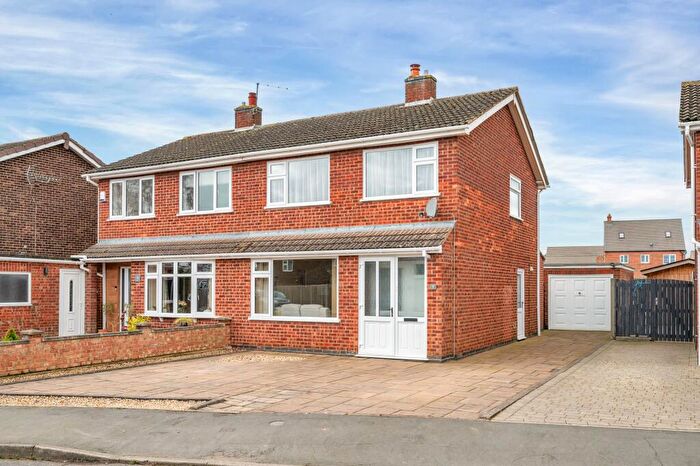 3 Bedroom Semi-Detached House For Sale In Cottesmore Road, Stamford, PE9