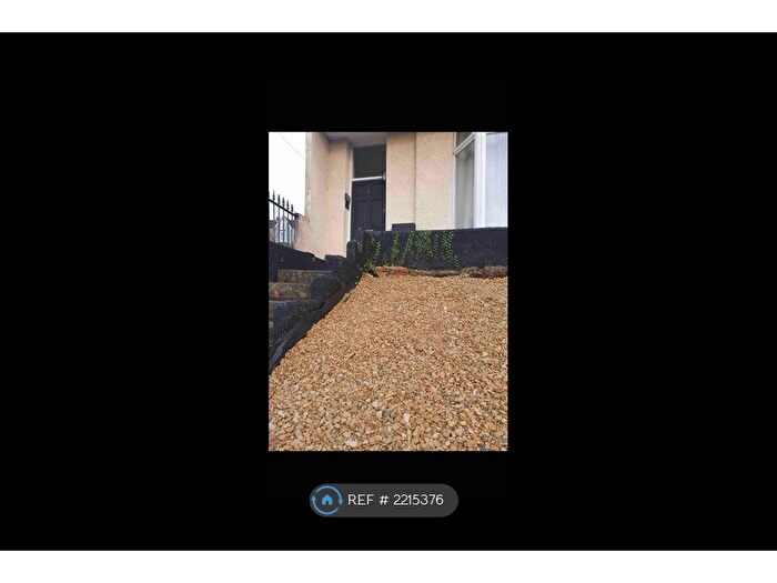 1 Bedroom Flat To Rent In Oaklands Terrace, Swansea, SA1