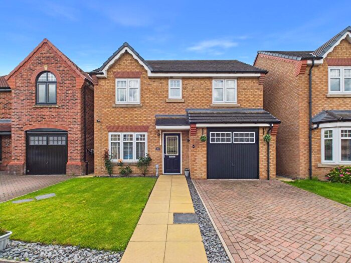 4 Bedroom Detached House For Sale In Millstone Lane, Eggborough, DN14