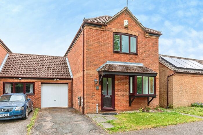 3 Bedroom Detached House For Sale In Liberty Drive, Northampton, Northamptonshire, NN5