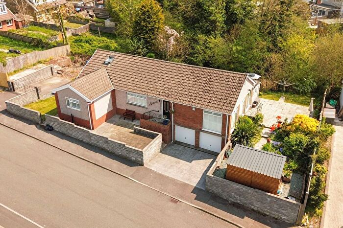 4 Bedroom Detached House For Sale In Heol Faen, Maesteg, CF34