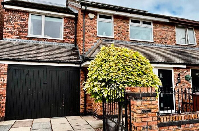 4 Bedroom Semi-detached House To Rent In A Devonshire Road, Southport, PR9
