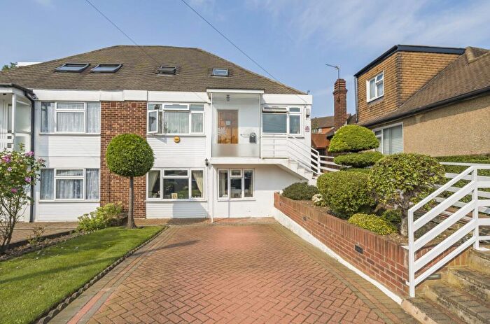 4 Bedroom Semi-Detached House For Sale In Hillside Gardens, Kenton, HA3