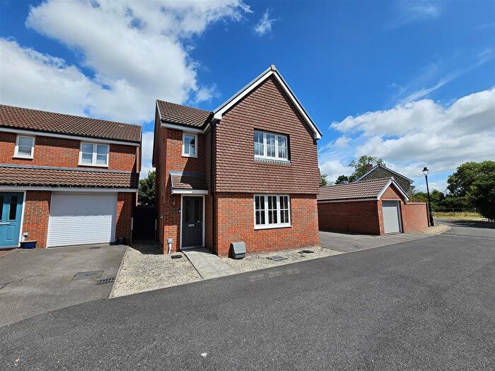 3 Bedroom Property For Sale In Hoeller Close, Shaftesbury, SP7