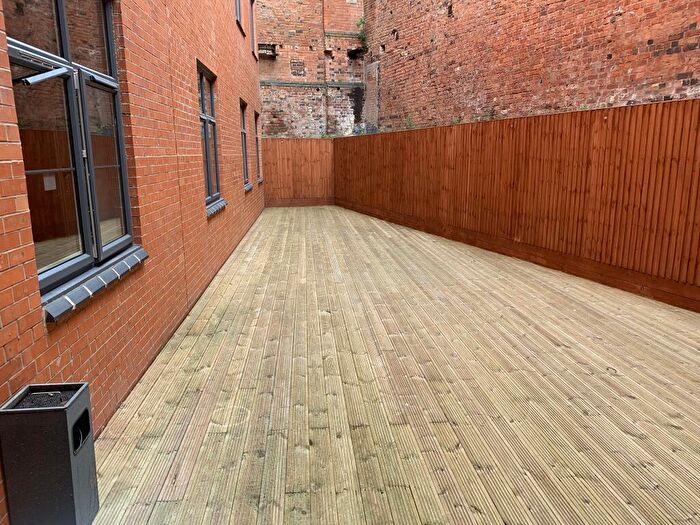 1 Bedroom Apartment To Rent In Mint Drive -jewellery Quarter - Birmingham, B18