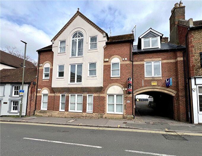 1 Bedroom Apartment To Rent In Chertsey Street, Guildford, Surrey, GU1