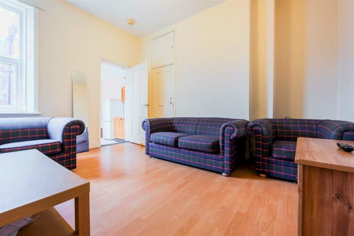 3 Bedroom Maisonette To Rent In Tavistock Road, Jesmond, NE2