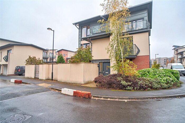 3 Bedroom End Of Terrace House For Sale In Hayman Crescent, Marlborough Park, Swindon, Wiltshire, SN3