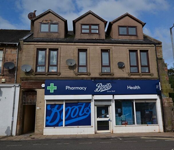 2 Bedroom Flat To Rent In King Street, Larkhall, ML9