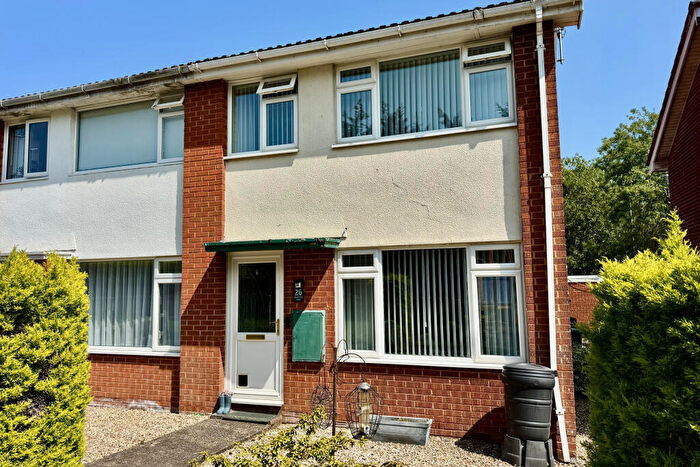 3 Bedroom Terraced House For Sale In South View Close, Willand, Devon, EX15