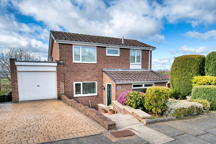 4 Bedroom Detached House For Sale In Weston Avenue, Fellside Park, Whickham, NE16