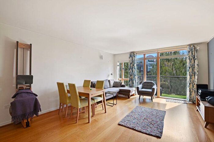 2 Bedroom Flat To Rent In John Harrison Way, London, SE10