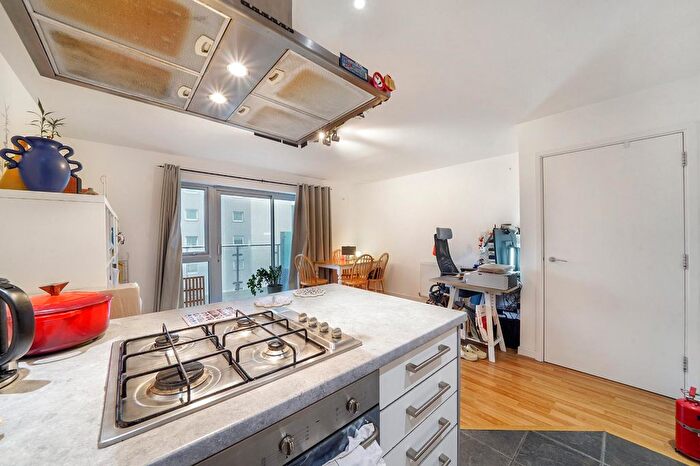 1 Bedroom Flat To Rent In Maha Building, Merchant Street, London, E3