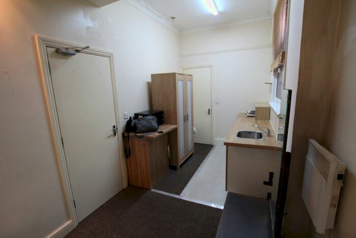 Studio To Rent In Ripple Road, Barking, Ig1