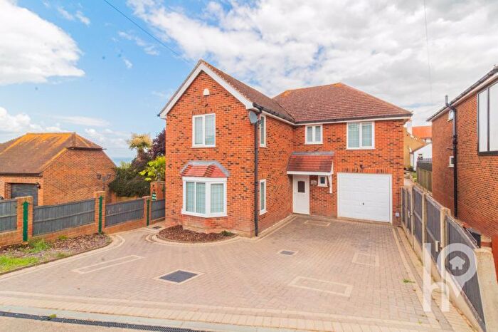 4 Bedroom Detached House To Rent In Southsea Avenue, Minster On Sea, ME12