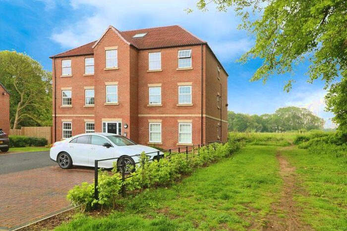 2 Bedroom Flat To Rent In Vickerman Close, Anlaby, HU10