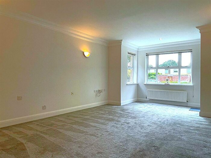 2 Bedroom Property To Rent In The Avenue, Beckenham, BR3