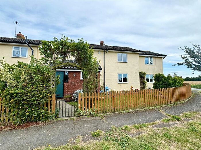 3 Bedroom End Of Terrace House For Sale In Wenham Road, Great Wenham, Colchester, CO7