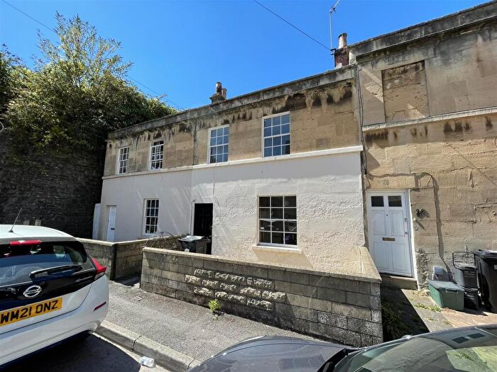 4 Bedroom Terraced House To Rent In Oak Street, Bath, Somerset, BA2