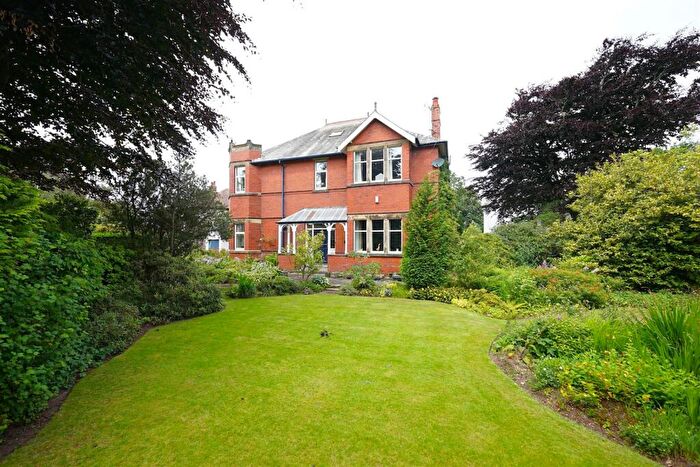 6 Bedroom Detached House For Sale In Croslands Park, Barrow-In-Furness, LA13