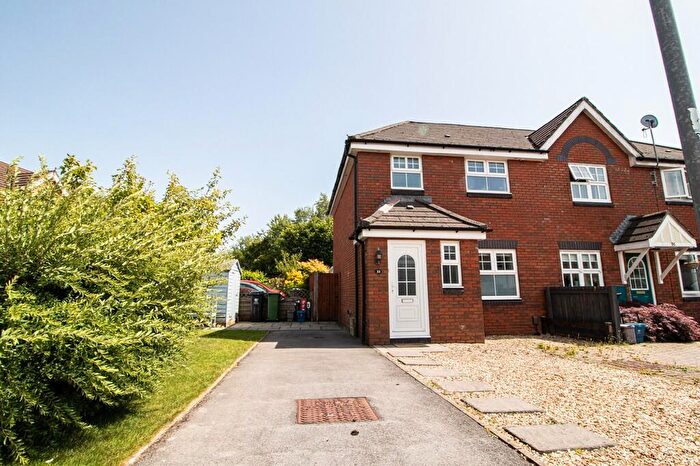 3 Bedroom End Of Terrace House To Rent In Maes Y Crofft, Morganstown, Cardiff, CF15