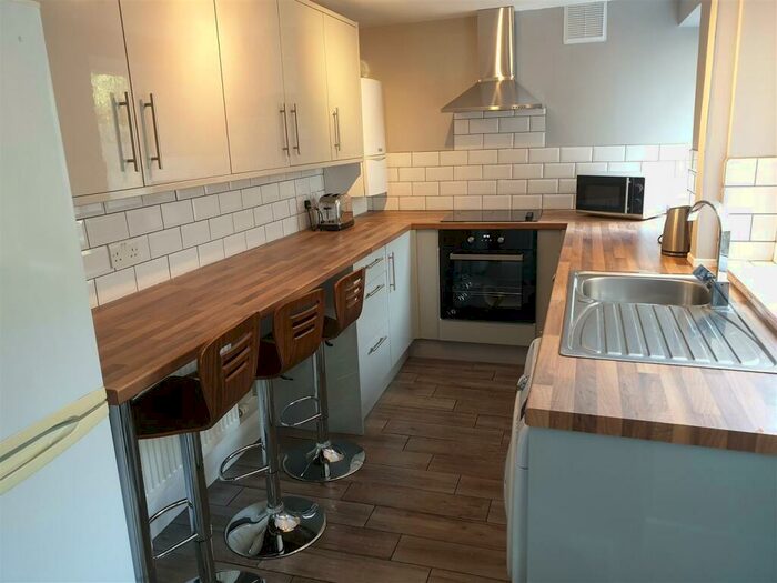 4 Bedroom Private Hall To Rent In Clarence Street, Lancaster, LA1