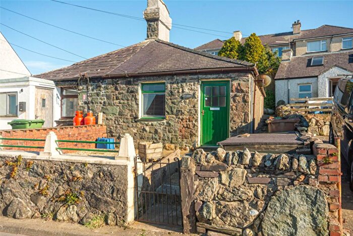 1 Bedroom Semi-Detached House For Sale In Rhosgadfan, Caernarfon, Gwynedd, LL54