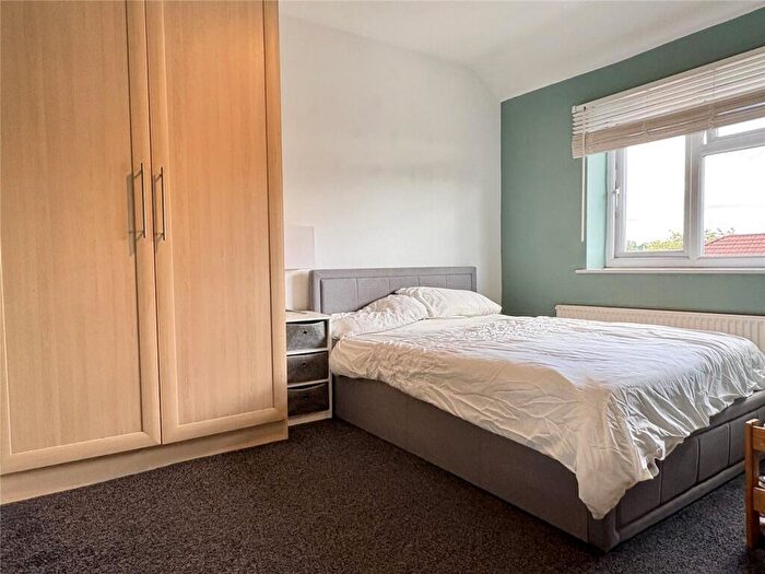 3 Bedroom Semi-Detached House For Sale In Priory Close, Coppice, Oldham, OL8
