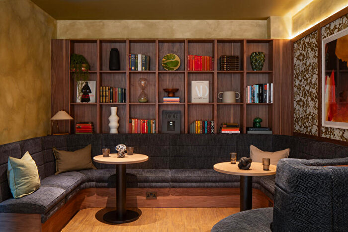 1 Bedroom Apartment To Rent In Lower Essex Street, Birmingham, B5