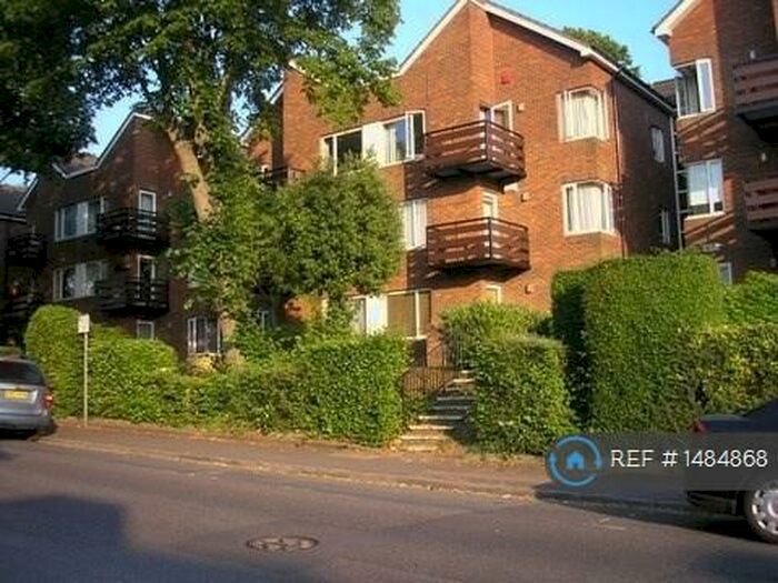 1 Bedroom Flat To Rent In Kingsmead Lodge, Sutton, SM2