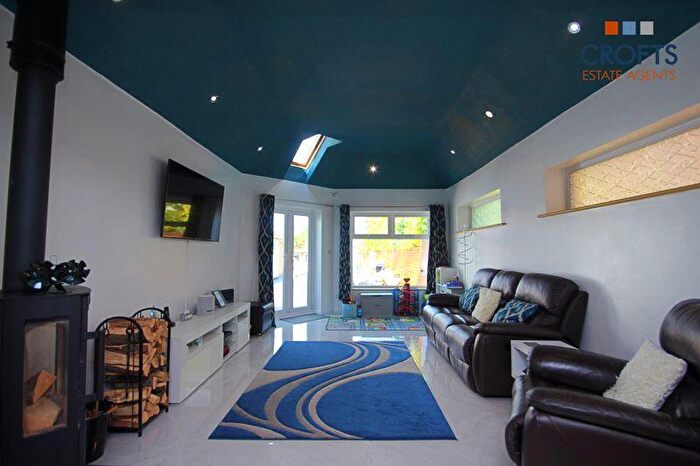 4 Bedroom Detached Bungalow For Sale In Stallingborough Road, Healing, DN41
