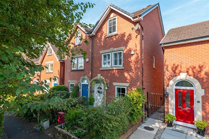3 Bedroom Semi-Detached House For Sale In Marlow Court, Adlington, Chorley, PR7