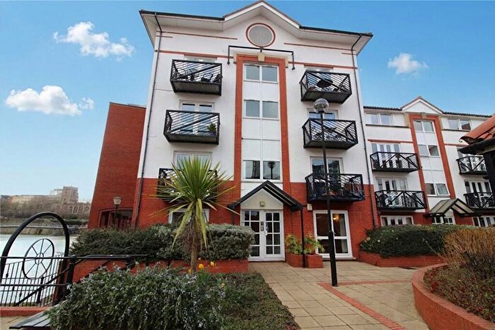 1 Bedroom Flat To Rent In City Centre, Ferrymans Court, BS2