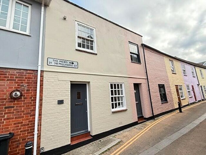 2 Bedroom Cottage To Rent In Millhams Street, Christchurch Town, BH23