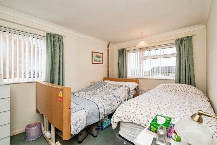 2 Bedroom Detached Bungalow For Sale In Bracken Avenue, Overstrand, Cromer, NR27
