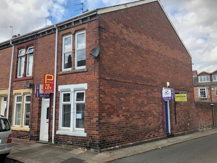 2 Bedroom Flat To Rent In Clifton Avenue, Wallsend, NE28