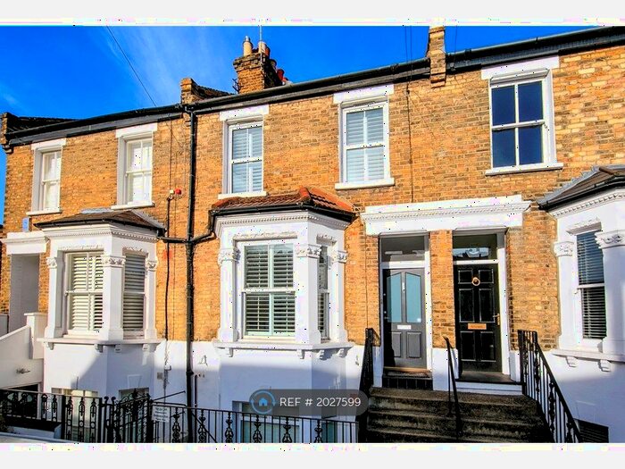 2 Bedroom Flat To Rent In Coombe Road, Chiswick, W4