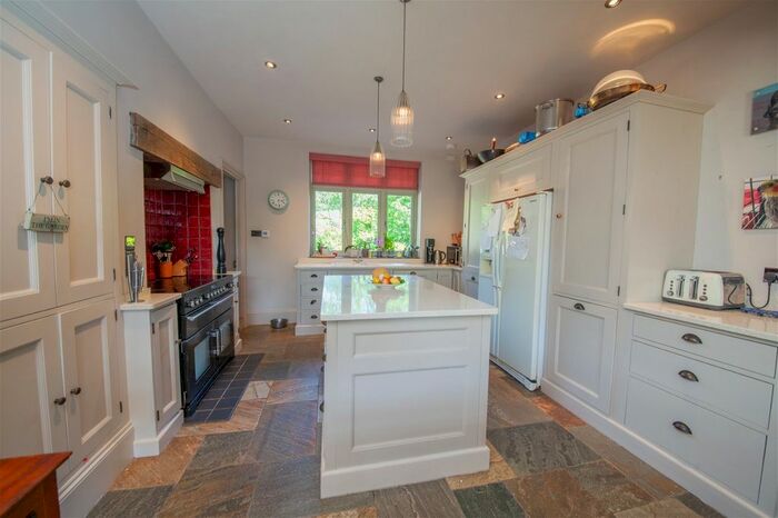 5 Bedroom Detached House For Sale In Brixham Road, Kingswear, Dartmouth, TQ6