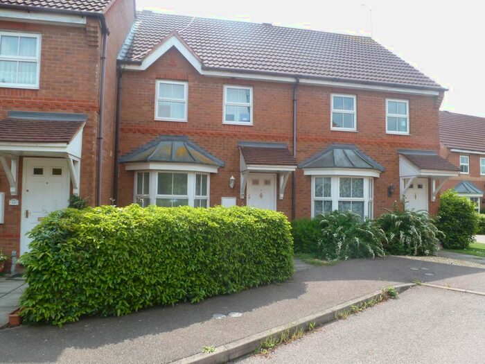 3 Bedroom Property To Rent In Canalside, Old Stratford, Milton Keynes, MK19