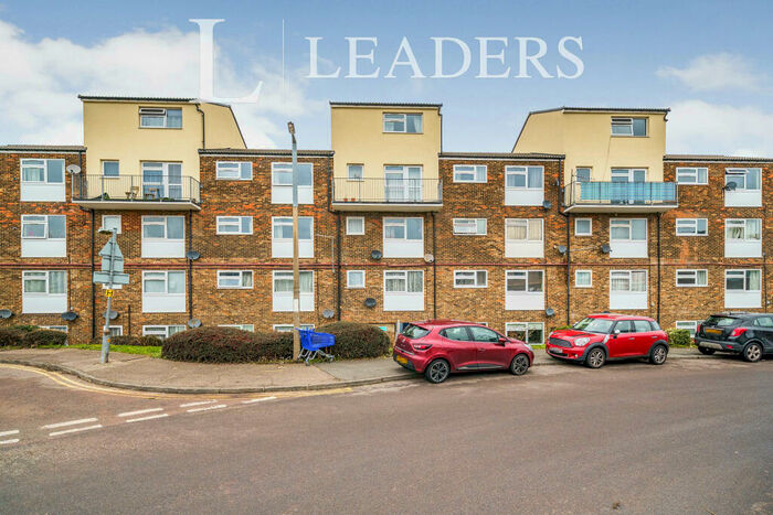 1 Bedroom Flat To Rent In The Conyers, CM20