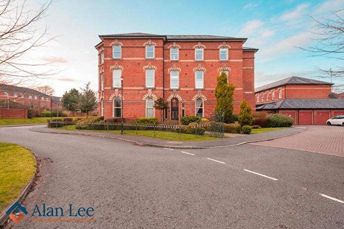 2 Bedroom Flat For Sale In Kensington Square, Pavilion Way, Macclesfield, SK10