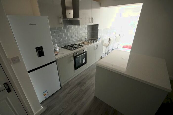 5 Bedroom Terraced House To Rent In London Road, Stoke, Coventry, West Midlands, CV1