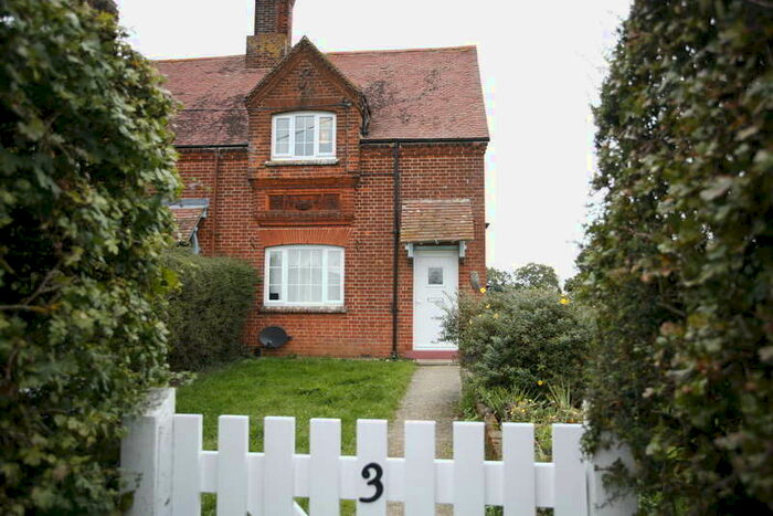 3 Bedroom Semi-Detached House To Rent In Smeetham Hall Lane, Bulmer, CO10