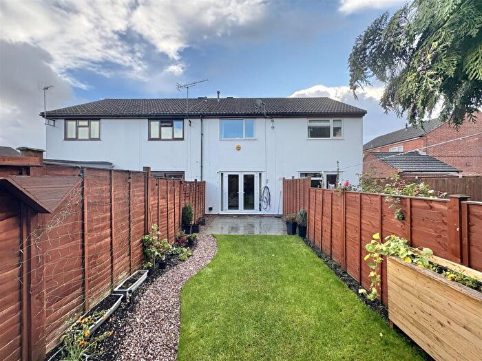 2 Bedroom Terraced House For Sale In Churchill Road, Gloucester, GL1