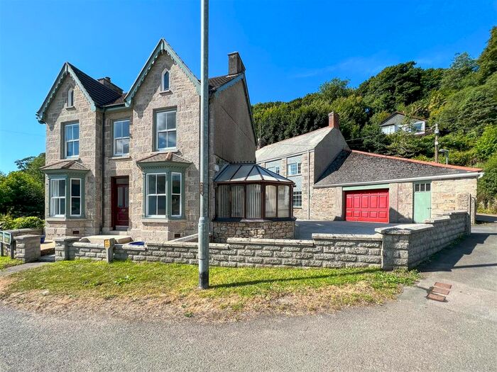 6 Bedroom Detached House For Sale In Penzance Road, Helston, TR13