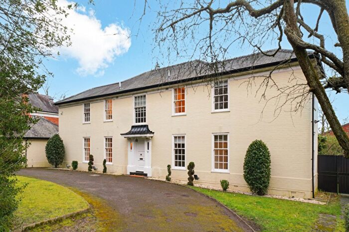 5 Bedroom Detached House To Rent In Mount Park Road, Harrow On The Hill, HA1