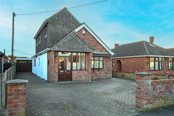 4 Bedroom Detached House For Sale In Busseys Loke, Bradwell, Great Yarmouth, NR31
