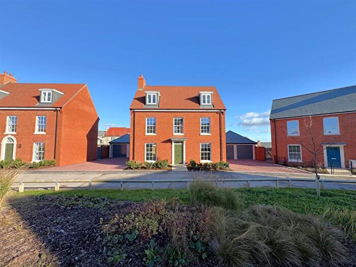 4 Bedroom Detached House For Sale In Grace Green, Chesil Reach, Chickerell, DT3